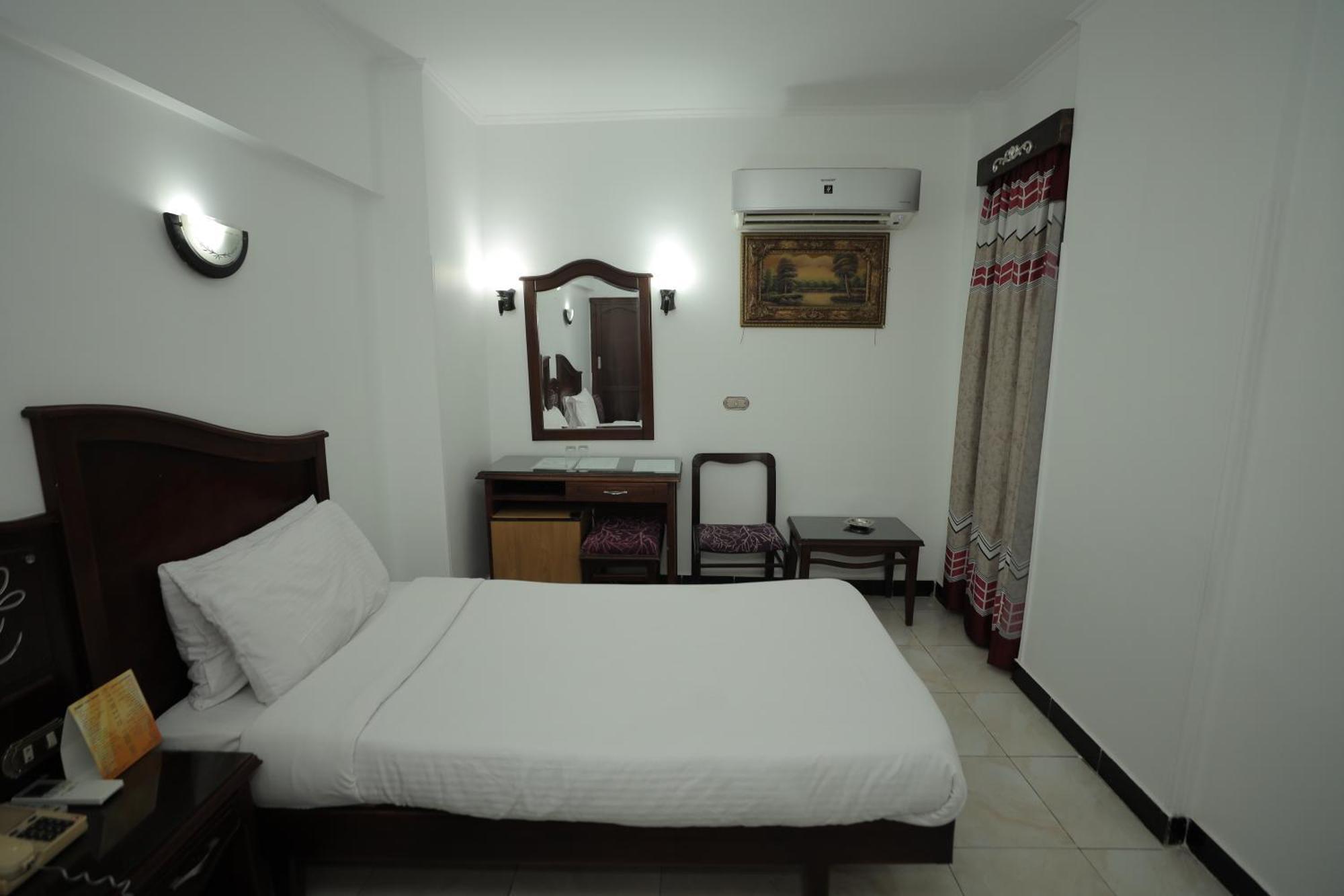 Happy City Hotel Cairo Exterior photo